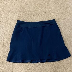 NWOT Women’s Adidas skort size size large